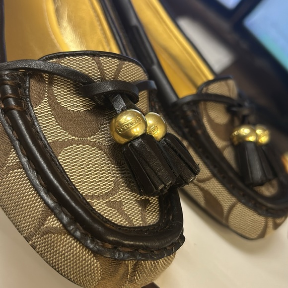 Coach Hillarie Flats - Picture 5 of 5